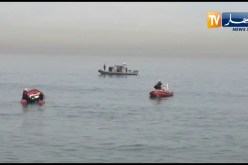 شاطئ الصابلات: زورق للقوات البحرية يساهم في عملية البحث على البحارة المفقودين