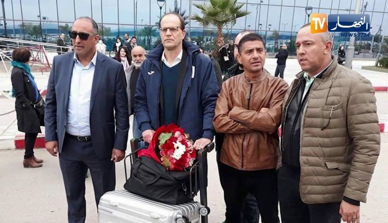 الفرنسي دينيس لافان يحل بقسنطينة تحسبا لتدريب “السياسي”