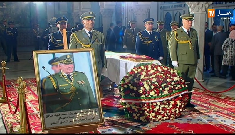 الفريق “أحمد قايد صالح”..64 سنة في مسار الجزائر