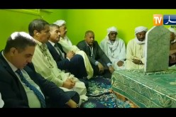 تلاوة جماعية مع “بلعيد” في زاوية الشيخ سيدي بلكبير بأدرار
