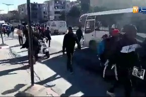 عنابة/ عشرات الطلبة الأفارقة في مسيرة للمطالبة بمعاقبة المجرمين المتسببين في مقتل زميلهم