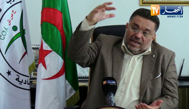 سياسة: الحملة الإستفتائية بين الأحزاب السياسية و المجتمع المدني ..  من يقنع المواطن