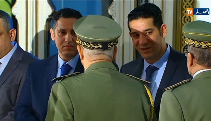 الفريق “أحمد قايد صالح” إلى مثواه الأخير..بعد مسار حافل بالإنجازات