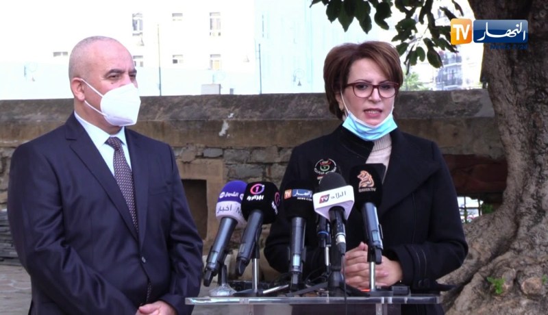 وزيرة الثقافة: تؤكد أن اللوحات التي وجدت بتيارت لا تمت بصلة بالفنان العالمي بابلو بيكاسو