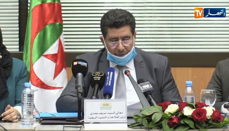 وزير الفلاحة: تحية تقدير واحترام للفلاحين والموالين في هذه الظروف الصعبة