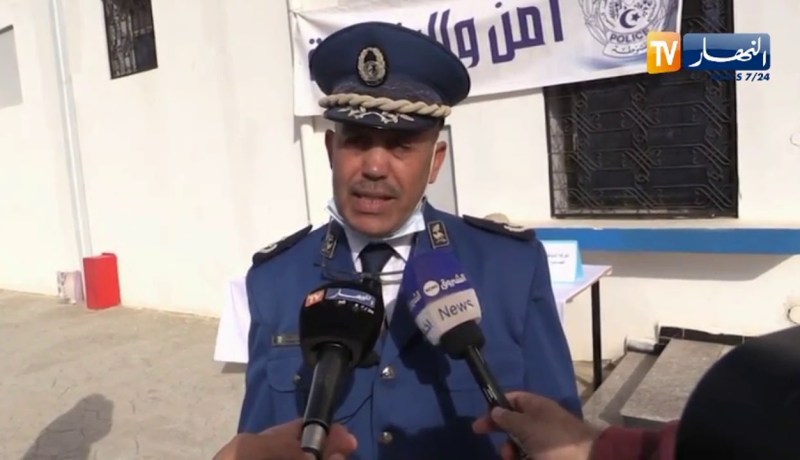 باتنة : الشرطة تحجز تمثال لرأس مجلس الشيوخ الروماني مخبأ داخل كيس دقيق