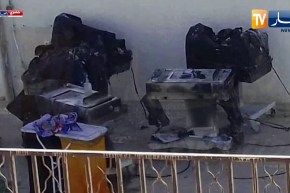 حصري..شاهد لحظة نشوب الحريق بمستشفى “الأم والطفل” بالوادي ومخلّفاته !!