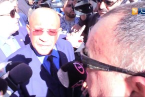 مواطن يشتكي للوالي “زوخ”…”أنت الوالي تاعنا ومن حقنا نهدرو معاك”