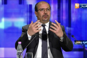 وزير الشؤون الدينية يحيي المرأة الجزائرية في يومها العالمي