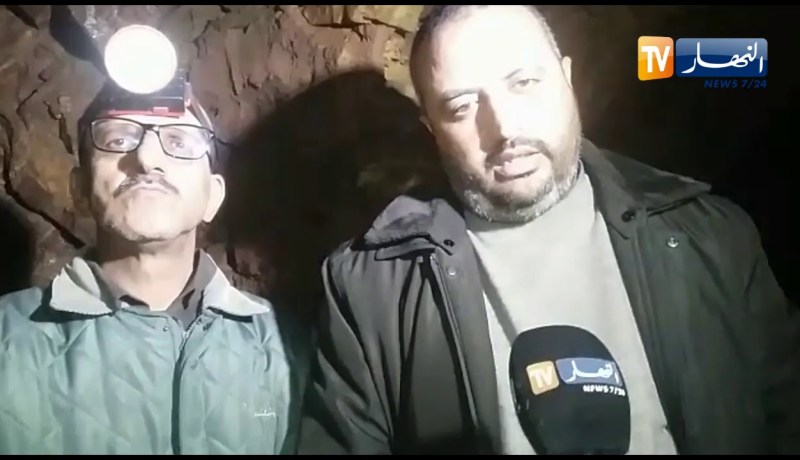 رئيس بلدية سيدي الصافي يقدم التعازي لأهل الضحية المتوفاة داخل الخندق