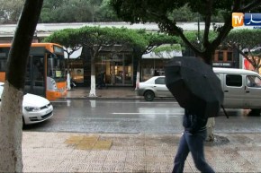 طقس: رياح قوية تصل سرعتها إلى 60 كلم في الساعة على المناطق الساحلية الغربية.. التفاصيل