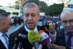 شخصيات سياسية و وزراء يلقون النظرة الأخيرة على الفقيد أحمد قايد صالح