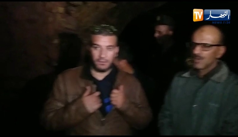 المكان الذي عثر فيه على الجثة على مسافة حوالي 700 متر من مدخل الخندق