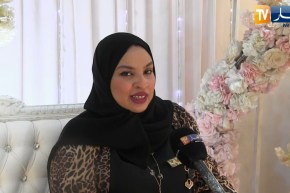 أدرار.. هدى سيدة تقاوم قساوة الحياة بالجمال والابداع