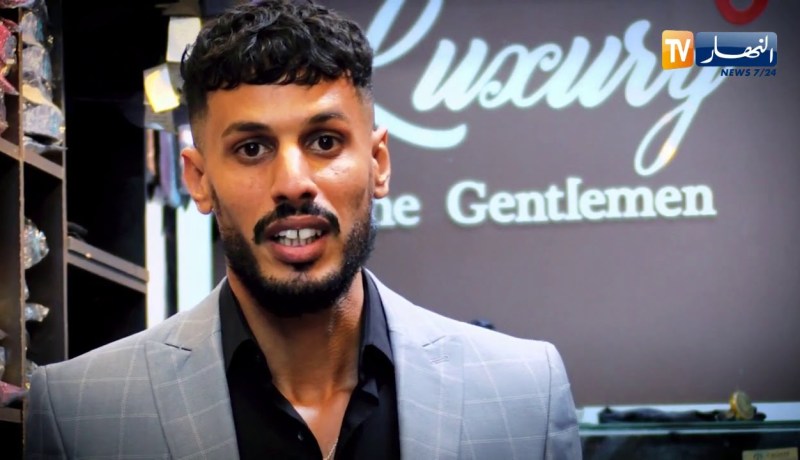 عرض الأزياء .. مجال يجذب شباب الجزائر