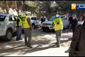 وزيرة التضامن تباشر زيارتها بالبيض بإعطاء إشارة إنطلاق قافلة مساعدات