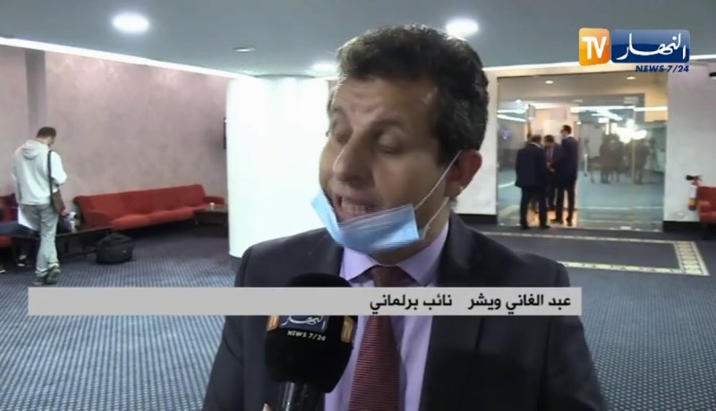 مناقشة باردة للقوانين..موالاة ومعارضة مستقيلة سياسيا..هل حان وقت رحيل البرلمان