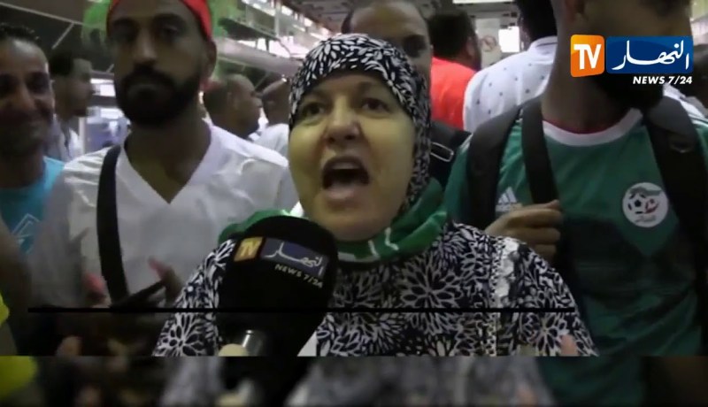 انصار الخضر يشدون الرحال من وهران نحو العاصمة المصرية لدعم الخضر