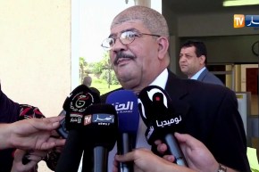 رئاسيات 2019/ 64 راغبا في الترشح يسحبون إستمارات إكتتاب الترقيعات