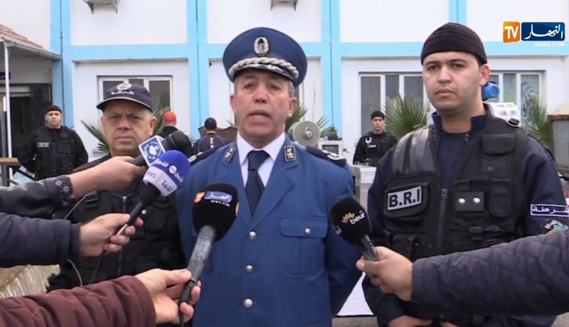 باتنة/ تفكيك مصنع سري لإنتاج الشمة المغشوشة وحجز 7 أطنان من الشمة المقلدة