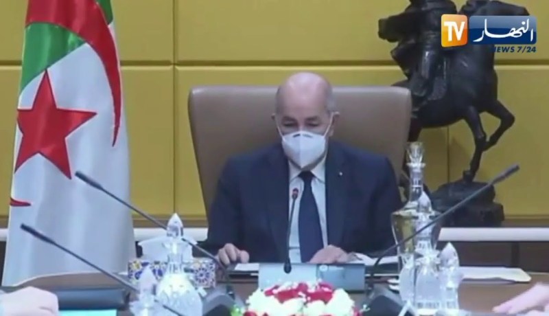 رئيس الجمهورية يترأس إجتماعا للمجلس الأعلى للأمن