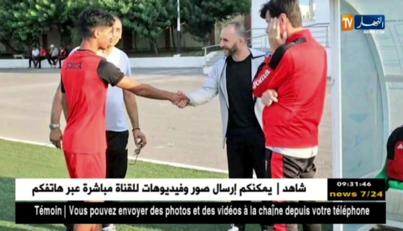 جمال بلماضي يقوم بزيارة تدريبات إتحاد العاصمة بسيدي موسى