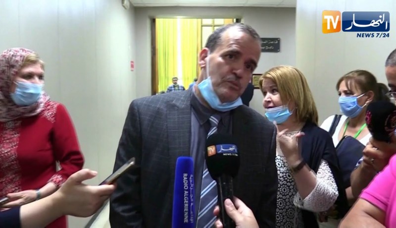 رزيق: الجزائر سجلت عجزا في الميزان التجاري قدر بـ 1.9 مليار دولار في الفترة الأخيرة