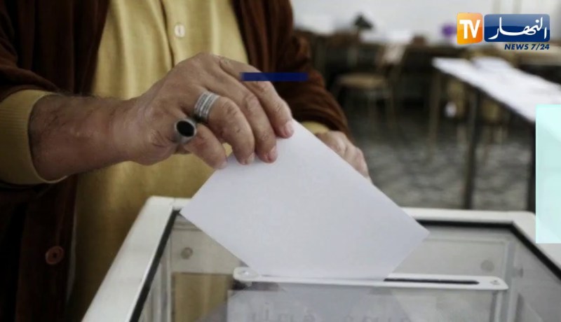 سياسة: منع المجرمين والخونة من الإنتخاب.. وعقوبات ردعية لتأطير العملية الإنتخابية