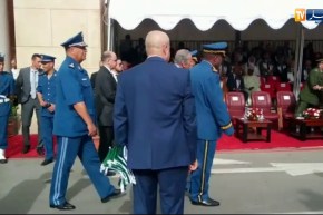 لحظة وصول “مصطفى لهبيري” إلى الجزائر الوسطى لإحتفالات الذكرى “56” لعيد الإستقلال