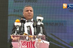 بوحفص يجدد التزامه مع لاعبيه ويؤكد الاتفاق مع “طاسيلي للطيران”