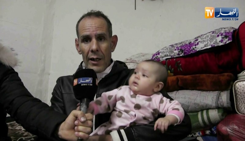 البليدة: عائلة تتخذ من قبو عمارة منزلا لها ببلدية أولاد يعيش