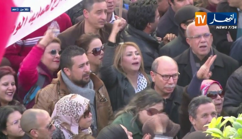 تونس: إتفاق بين الحكومة وإتحاد الشغل على زيادة أجور 670 موظف عام