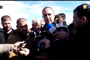 ميهوبي يلتقي مع مجموعة من فلاحي المدية ويستمع لإنشغالاتهم