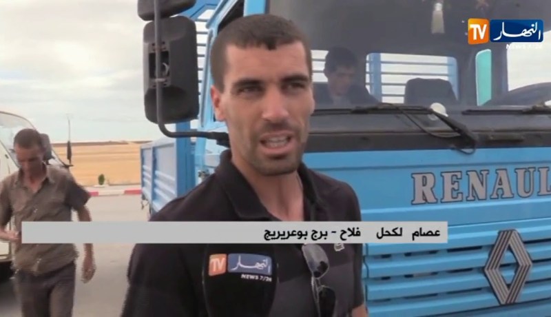 برج بوعريريج : وفرة إنتاج القمح تكشف نقصا فادحا في نقاط التخزين