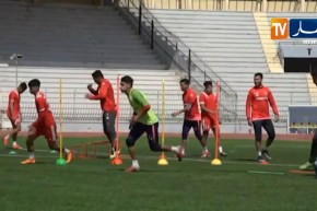 نذير لكناوي مدربا جديدا لمولودية وهران