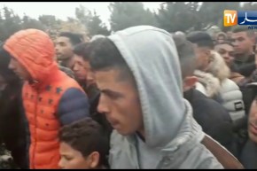 شاهد لحظة دفن التلميذ بركان ياسين بمقبرة عين لملوك