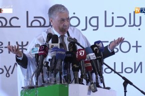 بن فليس: “حل الأزمات في بلادنا ما يجيش بالرقاد..لازم نتحركو ونرجعو ثقة الشعب”