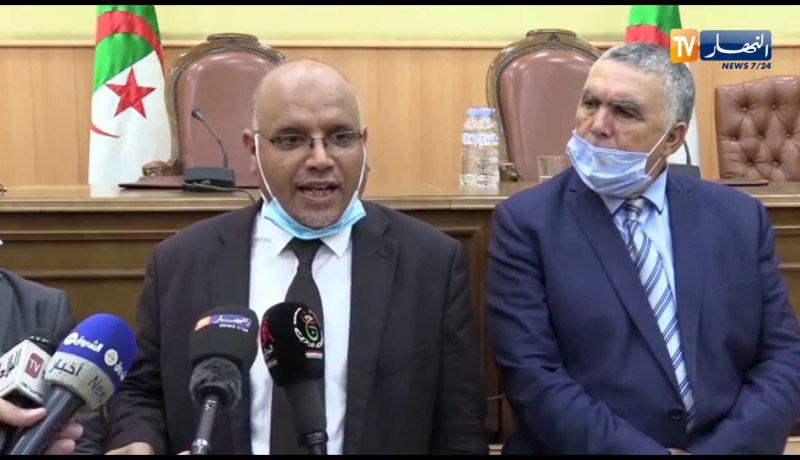 “عيسى بن لخضر: “الزوايا ستتحرر من استغلالها سياسيا  و ممارسة الشعوذة بإسمها