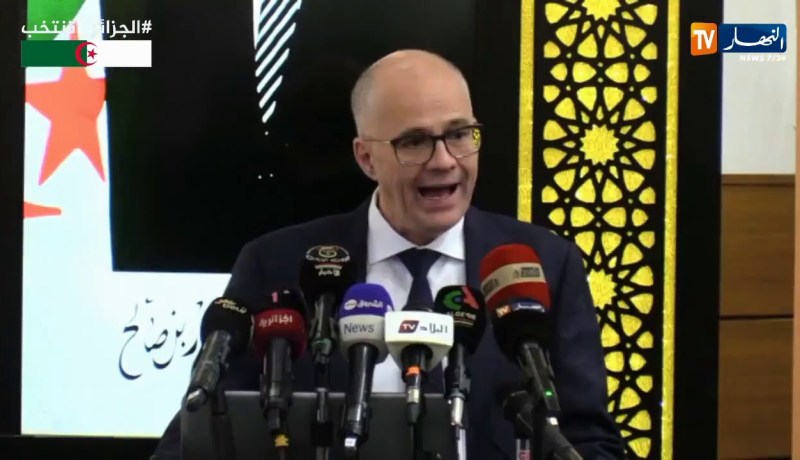 وزير العمل يشرف على أشغال يوم إعلامي حول إتفاقية العمل البحري