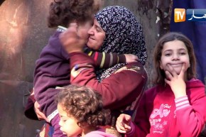 عندما يتخلى عنك المجتمع.. حكاية أسرة مجبرة على التسول