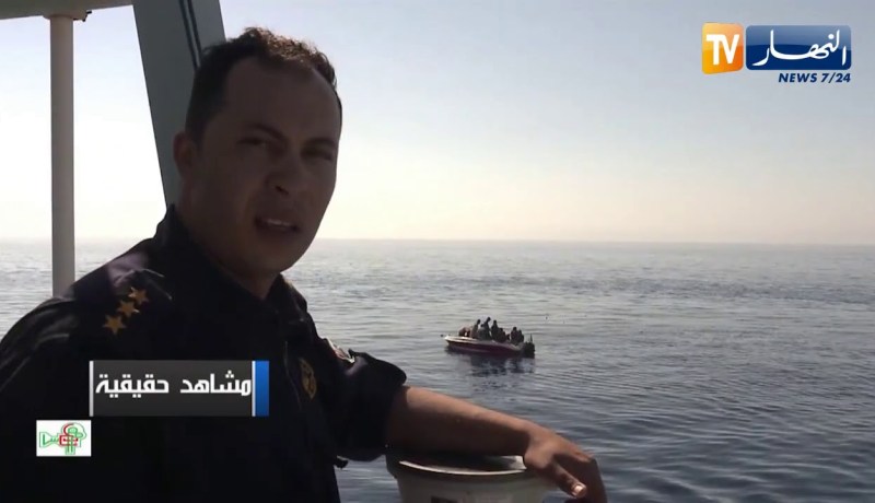 حرس السواحل .. هكذا يتم إنقاذ الحراقة من الغرق في عرض البحر