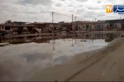 الوادي: سوق ليبيا و سوق التمر والخضر والفواكه يغرق بترسبات مياة الأمطار
