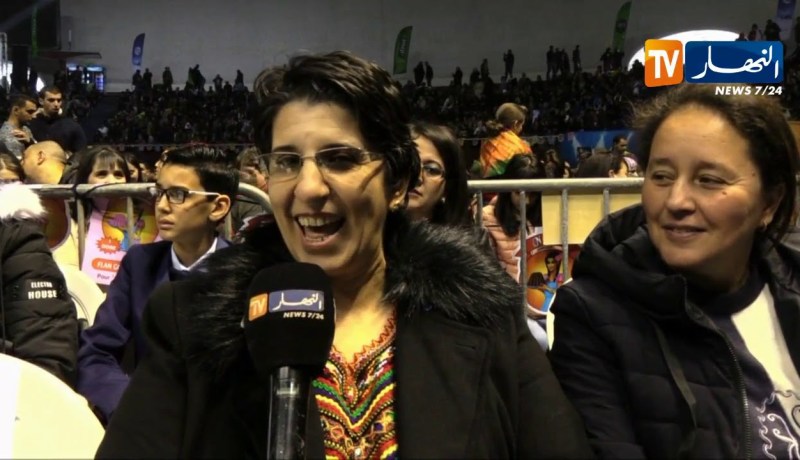 هذه هي أجواء حفل آيت منقلات بالقاعة البيضاوية