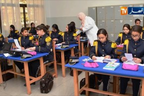 دفاع/ الفريق “أحمد قايد صالح” يواصل زيارته للناحية العسكرية الثانية بوهران