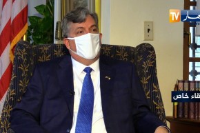 جون ديروشر: الشركات الأمريكية تطمح إلى إيجاد لقاح ضدّ كورونا وسننقاش كيفية إقتناء اللقاح عند توفره