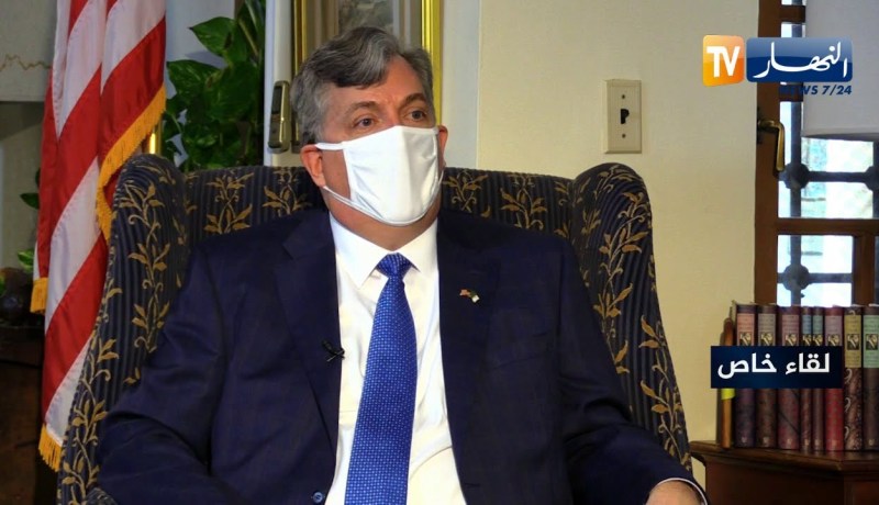 جون ديروشر: الشركات الأمريكية تطمح إلى إيجاد لقاح ضدّ كورونا وسننقاش كيفية إقتناء اللقاح عند توفره