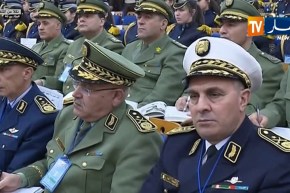 قايد صالح: الجيش سيحافظ دائما على رصيد ثقة شعبه