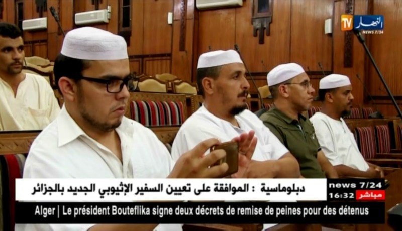 غرداية: توزيع 2300 قطعة أرض وإعانة 100 مليون سنتيم ببلدية بونورة