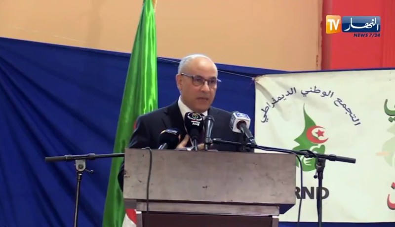 الطيب زيتوني.. مقتنعون أن التعديل الدستوري سيأتي بالإضافة الإجابية لتطوير البلاد