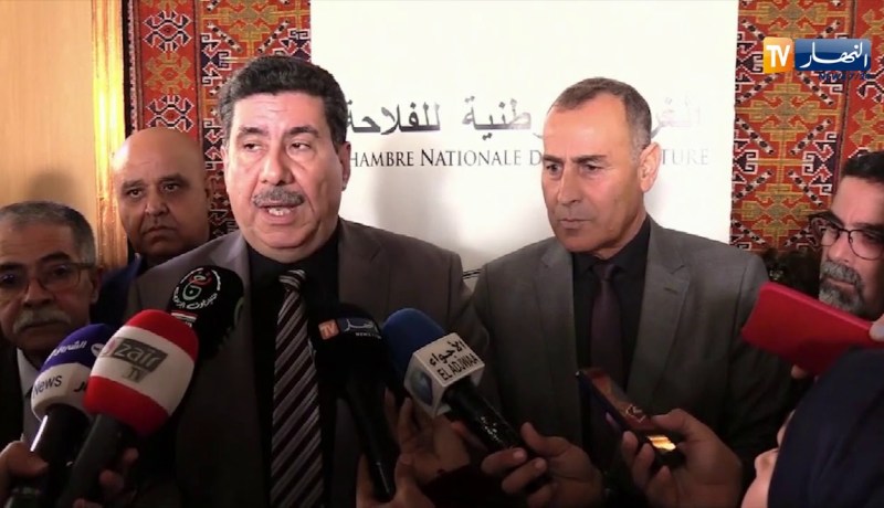 وزير الفلاحة: “ضرورة توفير بذور تتأقلم مع الظروف المناخية الصعبة..مع إعتماد مخطط وطني للمناخ”